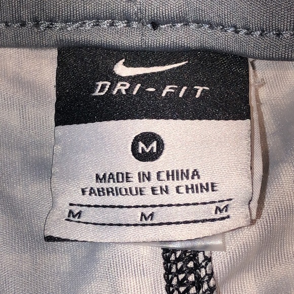 Nike Drifit athletic shorts. Medium - Picture 3 of 3